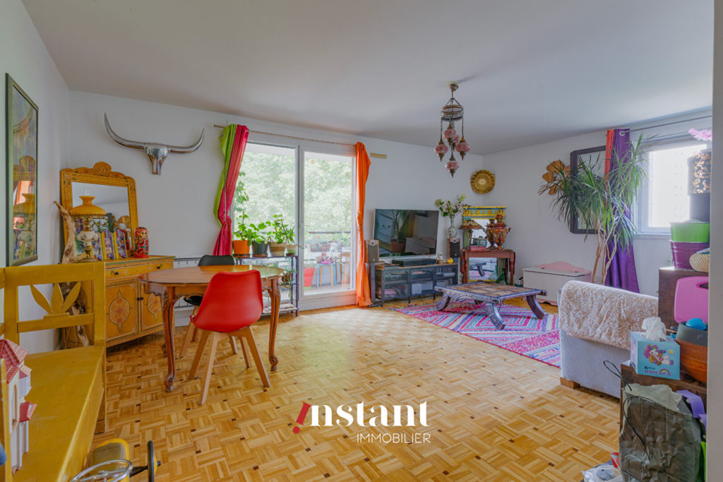T5 4 chambres grand balcon