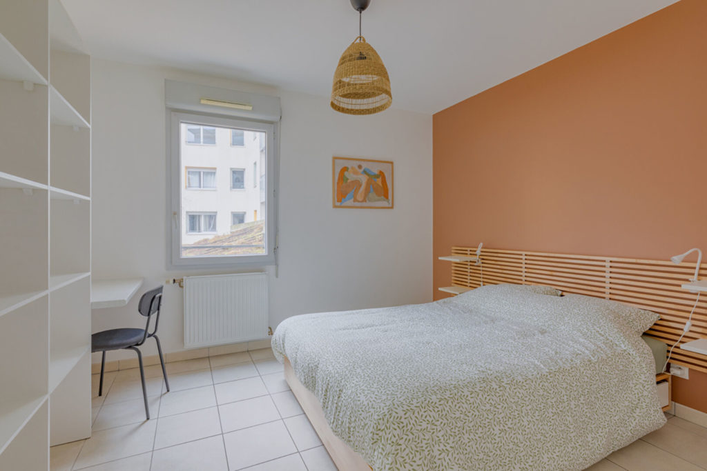 Beau T2 meublé avec balcon et garage