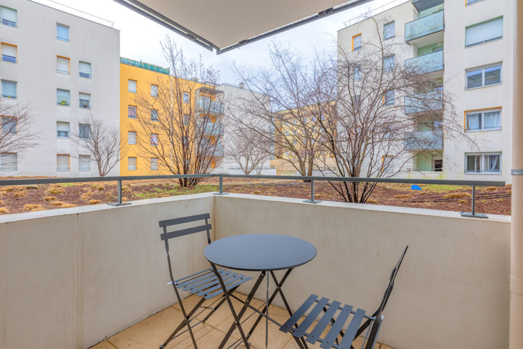 Beau T2 meublé avec balcon et garage