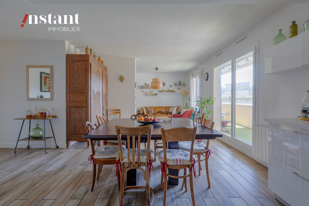 NOUVEAUTÉ  Exclusivité – T4 avec balcon – Vue Saône