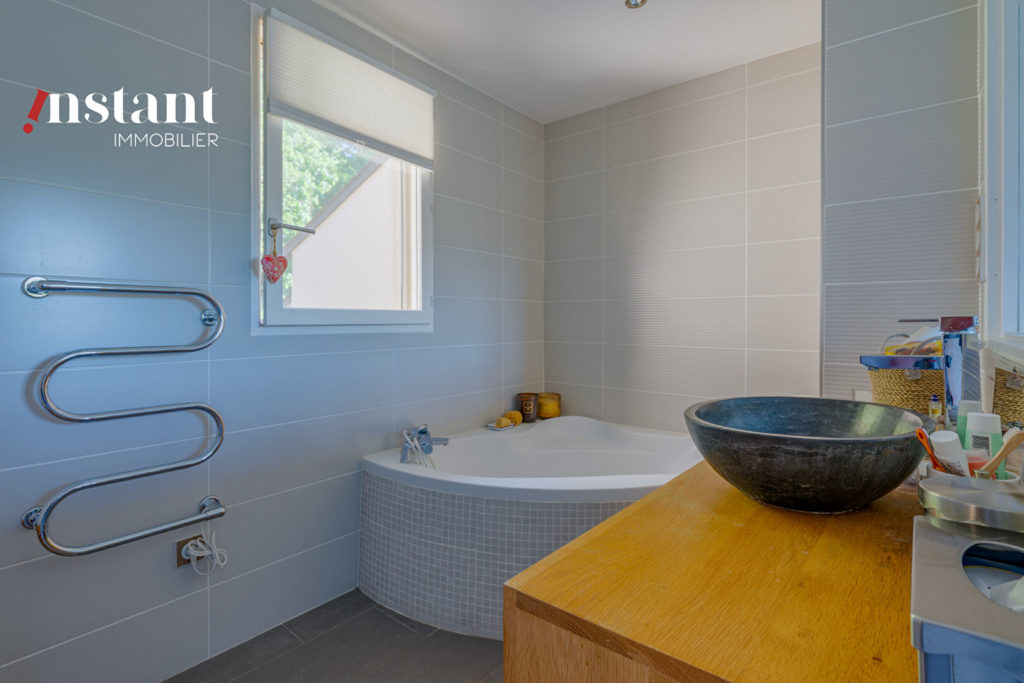 NOUVEAUTÉ  Exclusivité – T4 avec balcon – Vue Saône