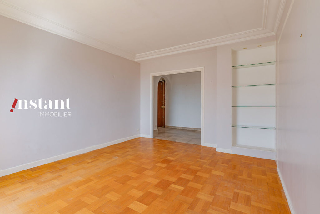 Appartement 3 pièces 74 m2 avec vue dégagée