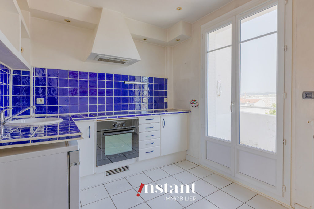 Appartement 3 pièces 74 m2 avec vue dégagée
