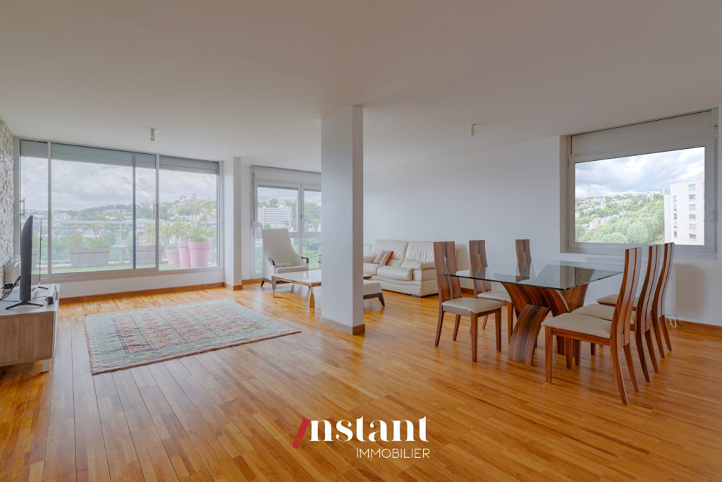 NOUVEAUTÉ – Exclusivité – T5 avec terrasse – Saint Just