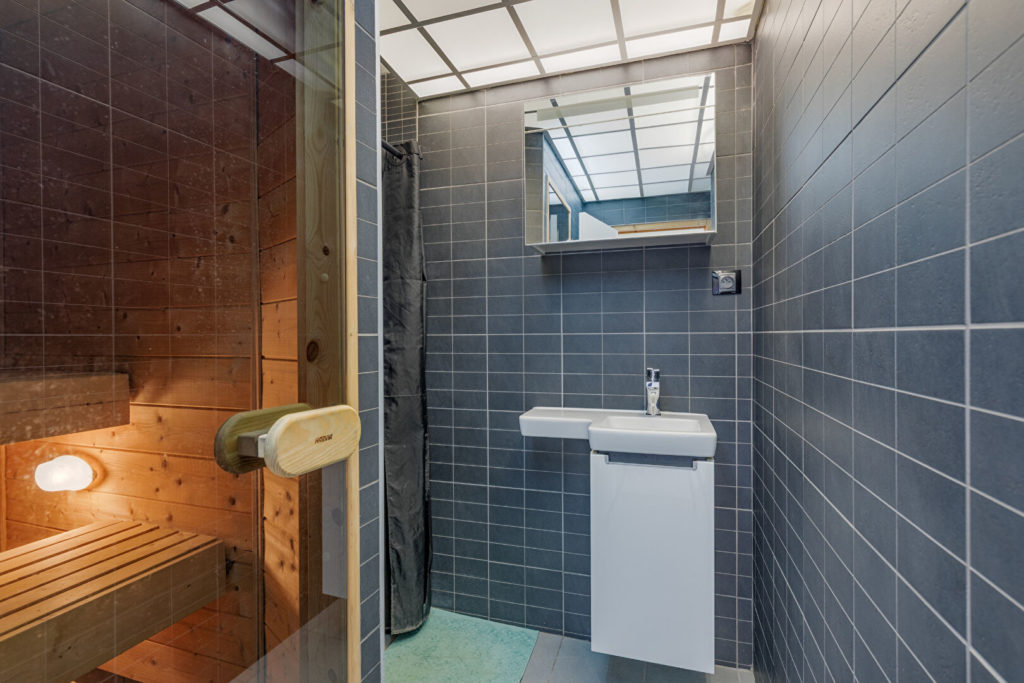 Superbe T5 en duplex de 128m2 avec terrasse – République/Gratte ciel