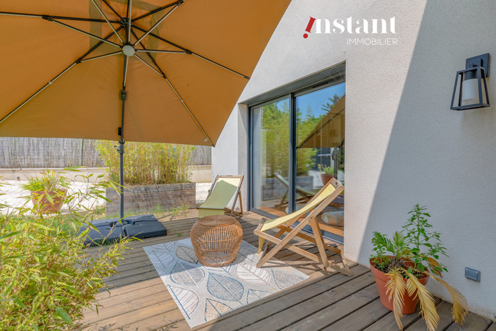 Rare Maison Saint Cyr Au Mont d’Or avec jardin