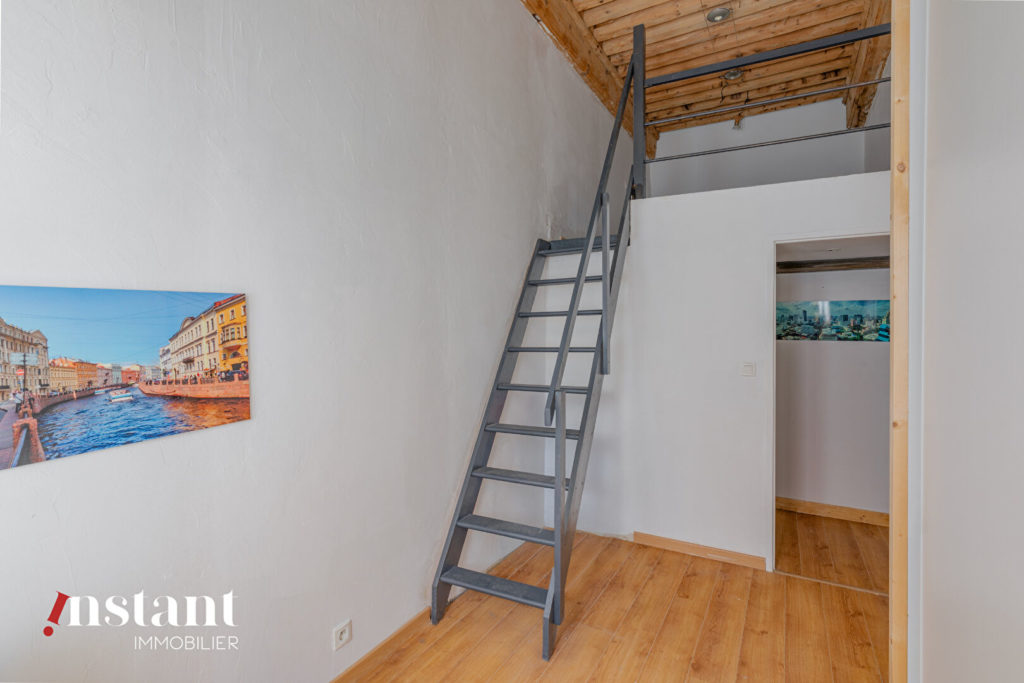 Rez de jardin, rue D’ivry – T4 avec extérieur 100m2 – Croix-Rousse