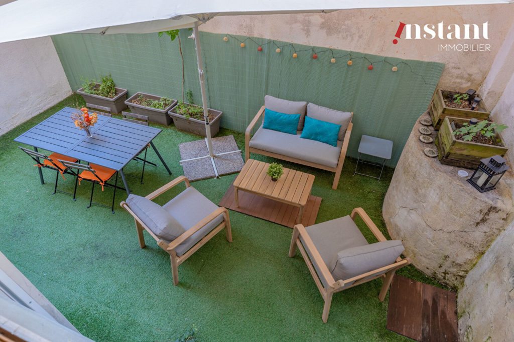 Rez de jardin, rue D’ivry – T4 avec extérieur 100m2 – Croix-Rousse