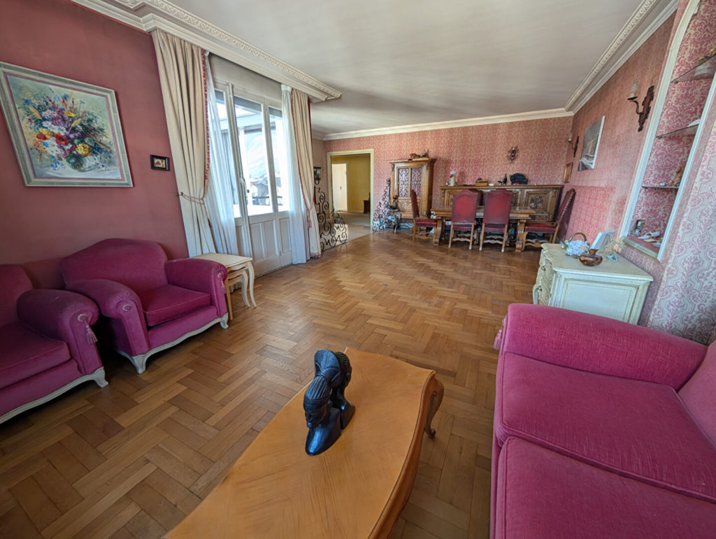 T5 avec balcon – Jean Macé