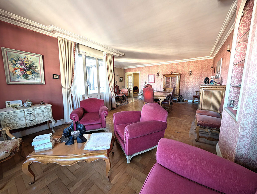 T5 avec balcon – Jean Macé