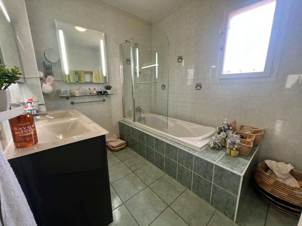 St priest – maison de 140 m²