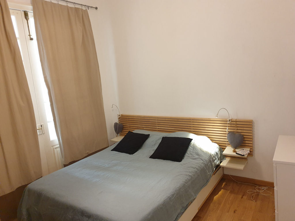 PLACE MARECHAL LYAUTEY ; APPT 109 M² + CAVES + GRENIER