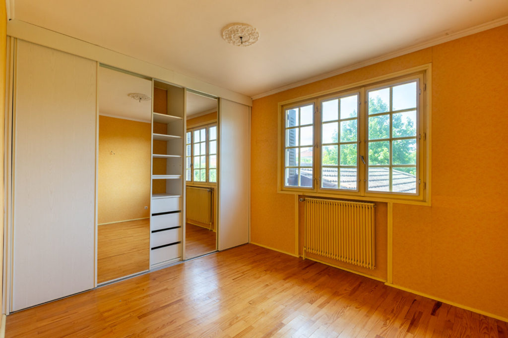 Maison 5 pièces 170m2  avec terrain piscinable – Chaponost