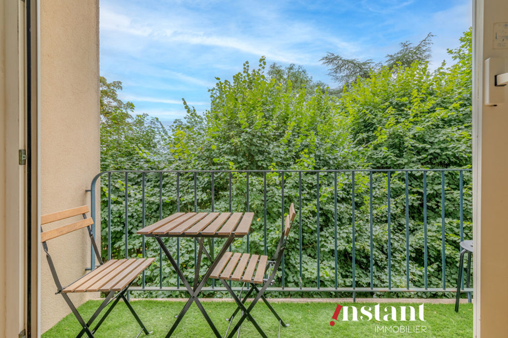 Nouveauté – SOUS OFFRE – Exclusivité – T3 avec vue sur Lyon – Sainte Foy les Lyon
