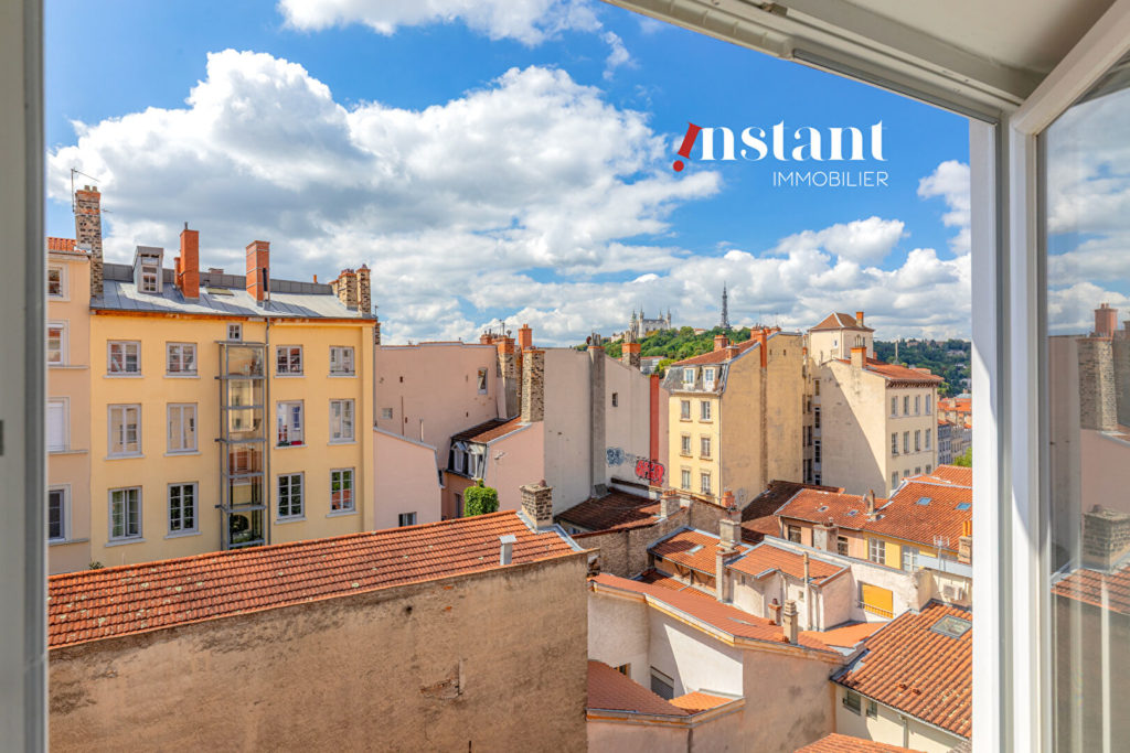 Exclusivité – T2 coup de coeur avec vue sur Fourvière, Lyon 1er, Rue des Tables Claudiennes