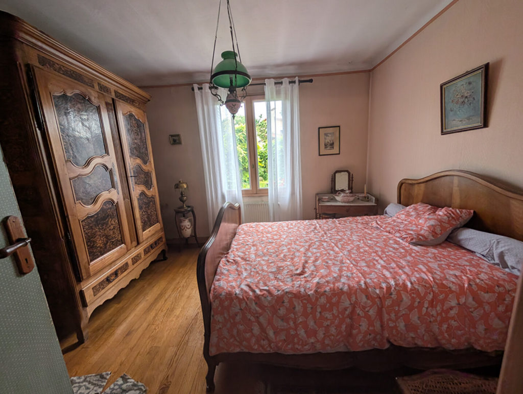 SOUS COMPROMIS : Maison 120 m2 sur terrain de 181 m² – Meyzieu