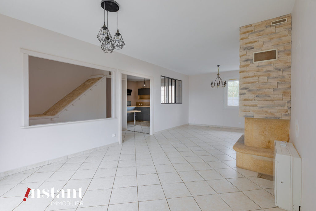 Exclusivité – Maison Meyzieu T4 – terrain 625m2 et piscine