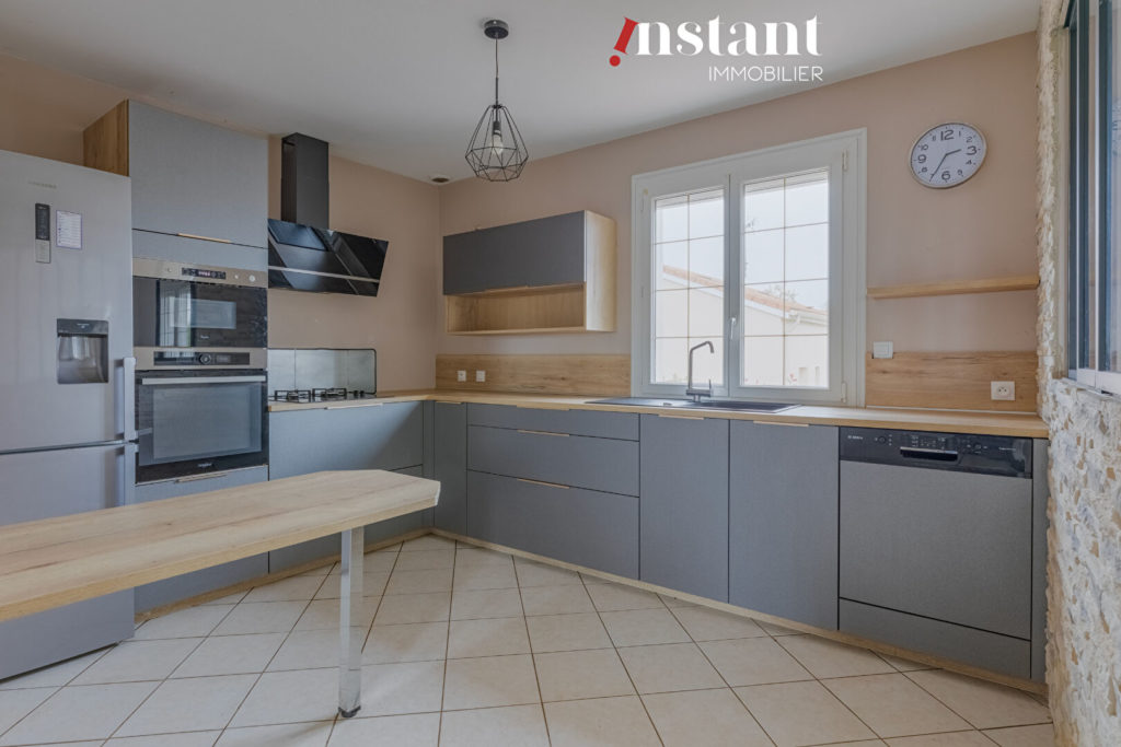 Exclusivité – Maison Meyzieu T4 – terrain 625m2 et piscine