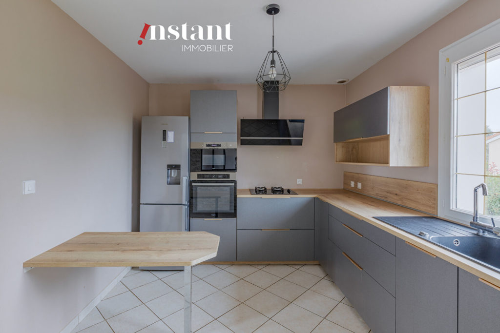 Exclusivité – Maison Meyzieu T4 – terrain 625m2 et piscine