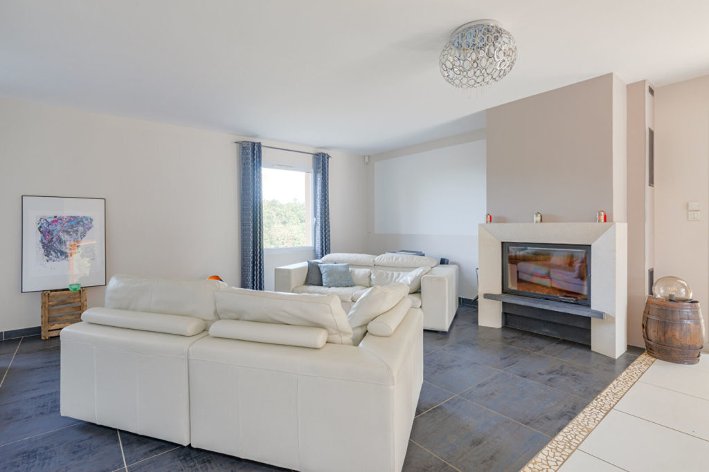 Exclusivité – Maison de 300 M² sur terrain de 2500 M²