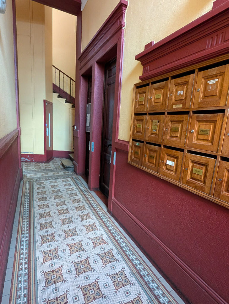 Exclusivité – Bureaux de 48m2 avec cave et grenier – Part-Dieu