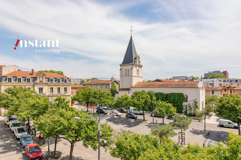 Grand T3 avec loggia à 10 min de gare de Vénissieux