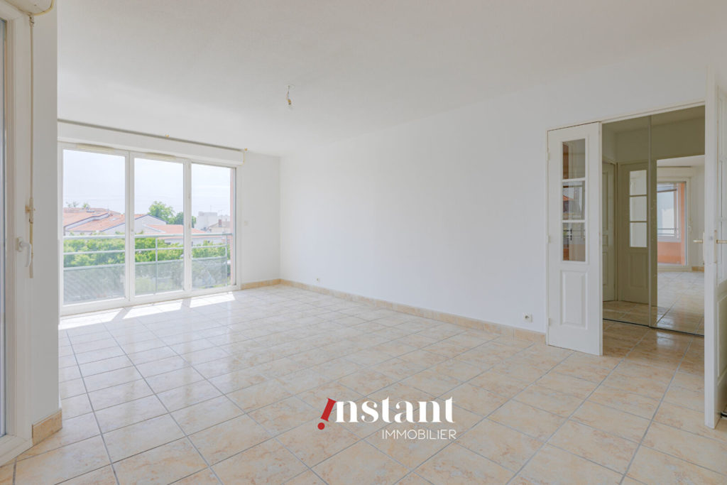 Grand T3 avec loggia à 10 min de gare de Vénissieux