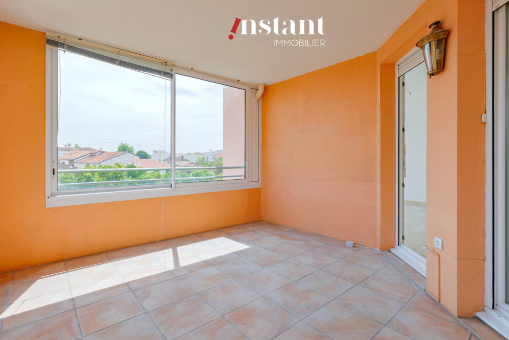 Grand T3 avec loggia à 10 min de gare de Vénissieux