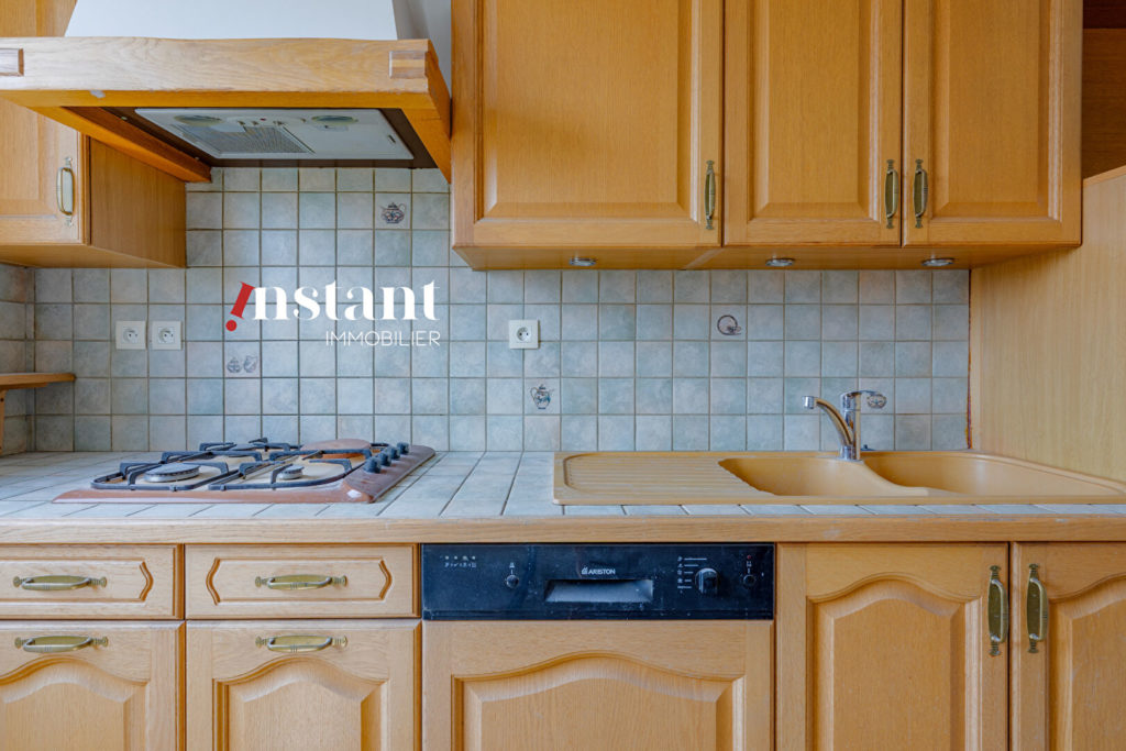 Grand T3 avec loggia à 10 min de gare de Vénissieux