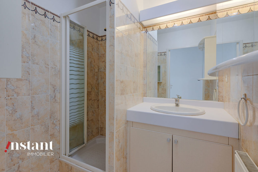 Grand T3 avec loggia à 10 min de gare de Vénissieux