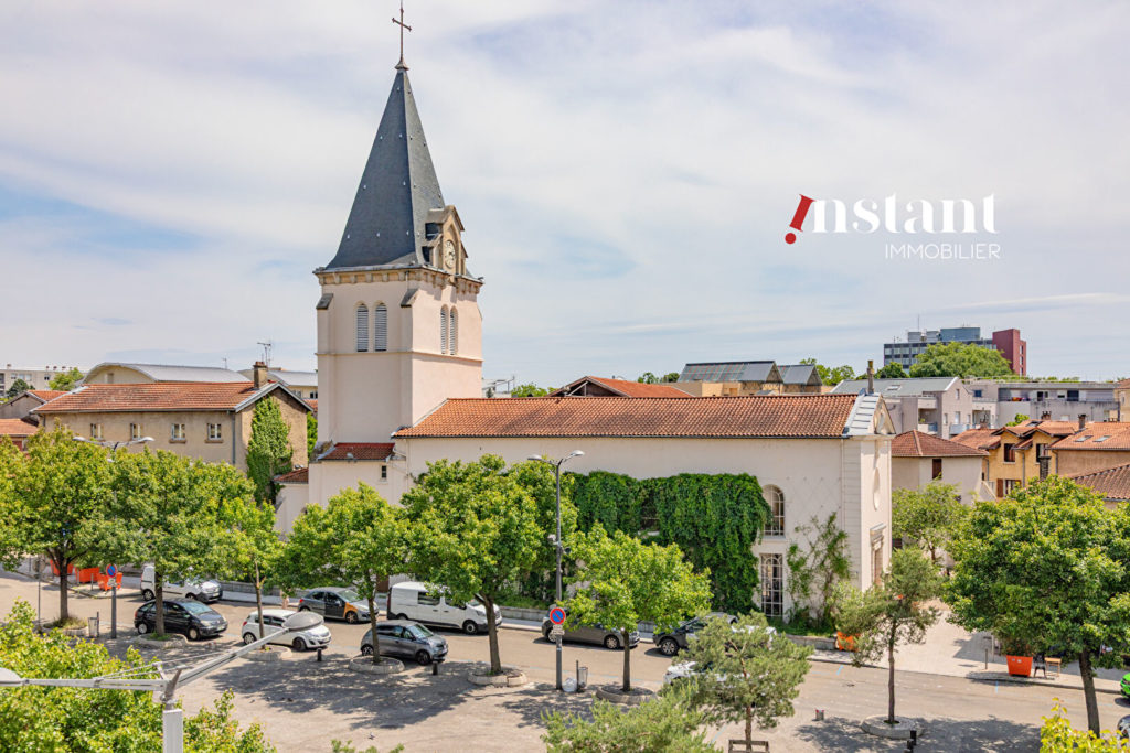 Grand T3 avec loggia à 10 min de gare de Vénissieux