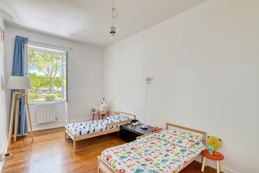 FEYZIN SUD : Maison de 200 m² sur terrain de 512 m²