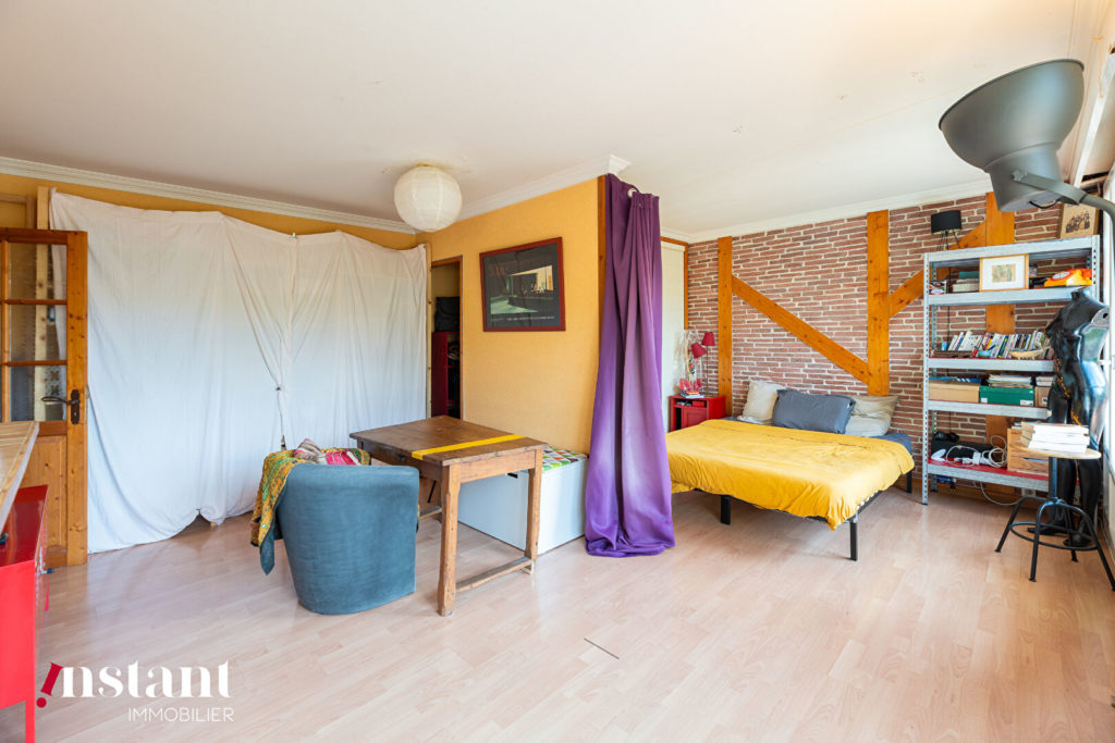 Appartement 3 pièces de 53m2 à rénover – Rue Viret, Villeurbanne