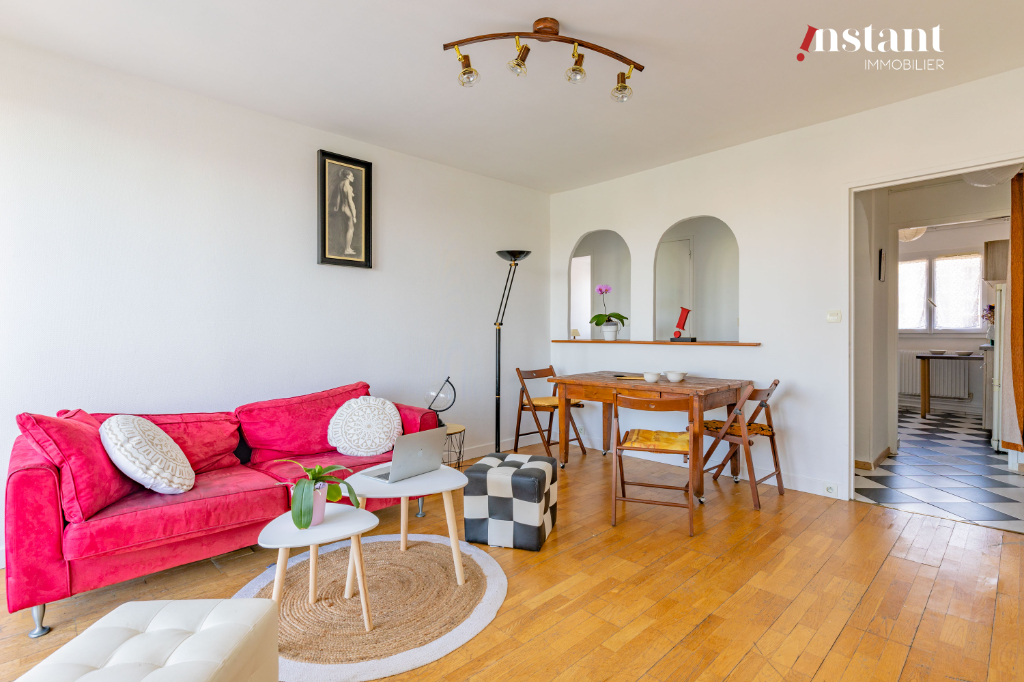 T4 3chambres au pied du métro Gratte Ciel