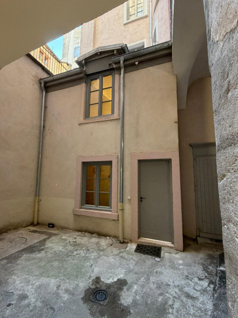 Maison en duplex 18m2 – Hôtel de Ville