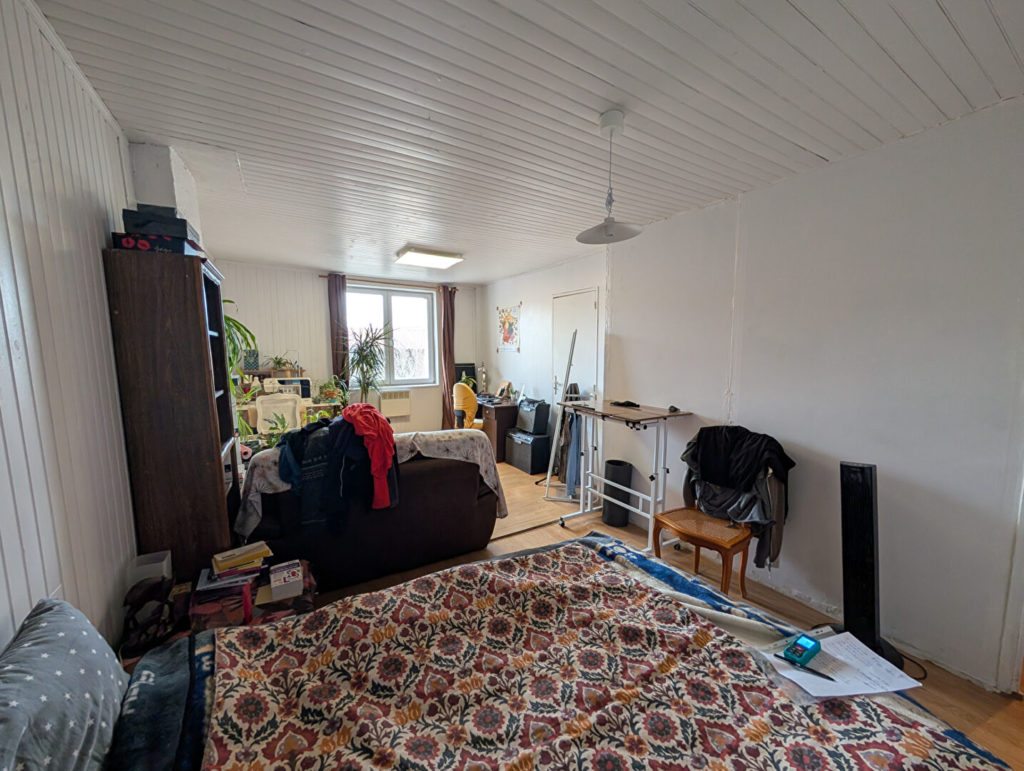 Propriété avec Grange – Saint-Priest Village