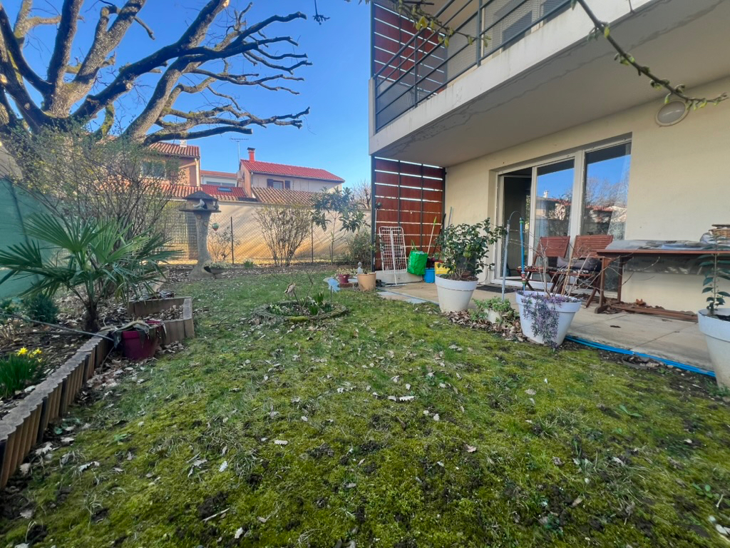 Appartement Saint Priest : T3 de 57 m2 + jardin de 108 m²