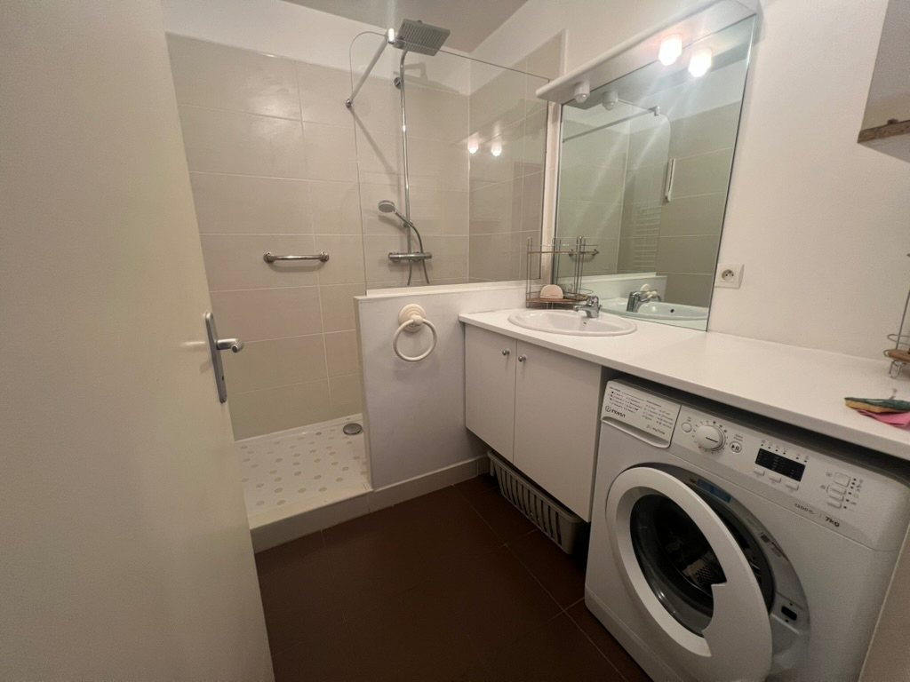 Appartement Saint Priest : T3 de 57 m2 + jardin de 108 m²