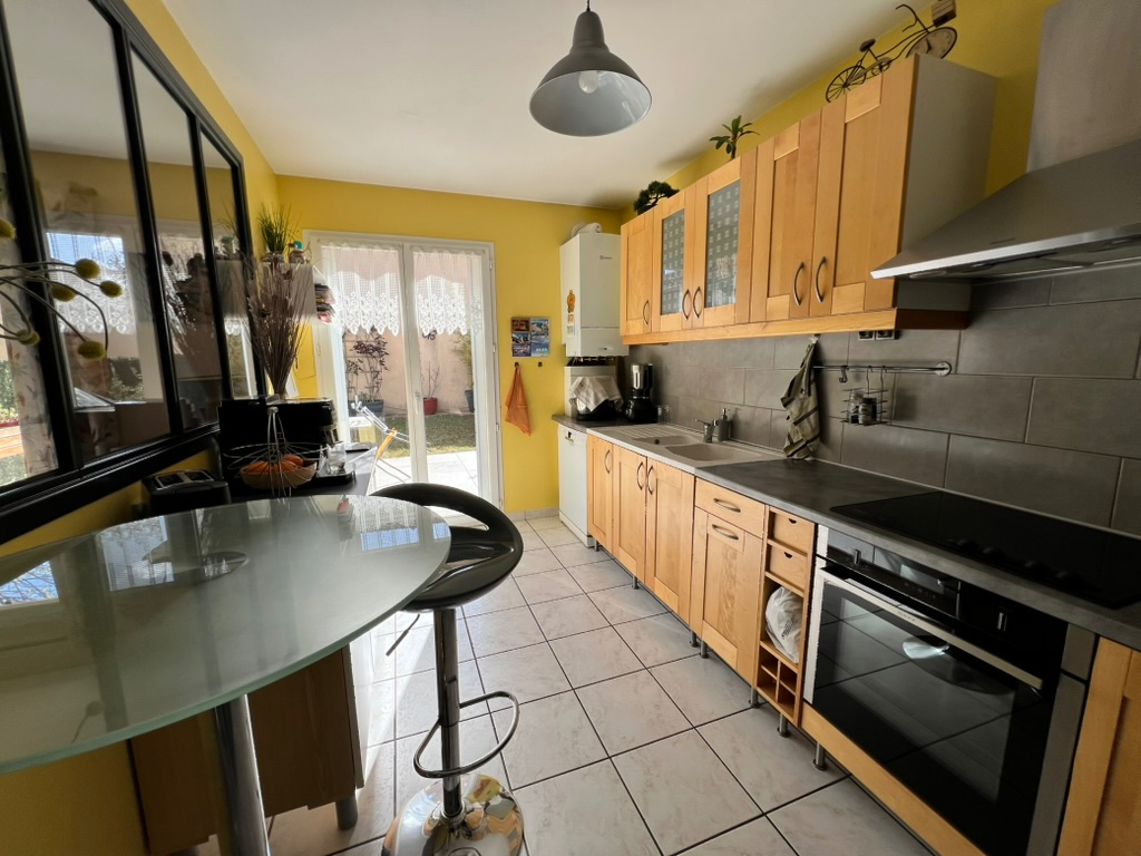 Maison de 93.02 m2 avec garage – Lyon 8