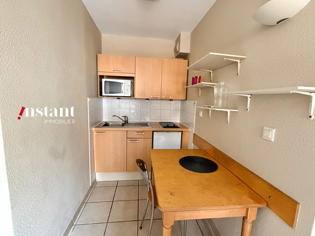 T1 – Proche Métro Valmy