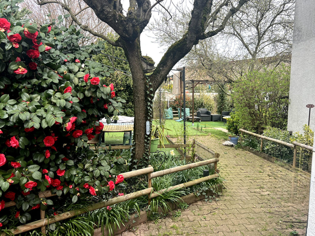 Maison de 87m²  sur terrain 455m² – Vénissieux Charreard