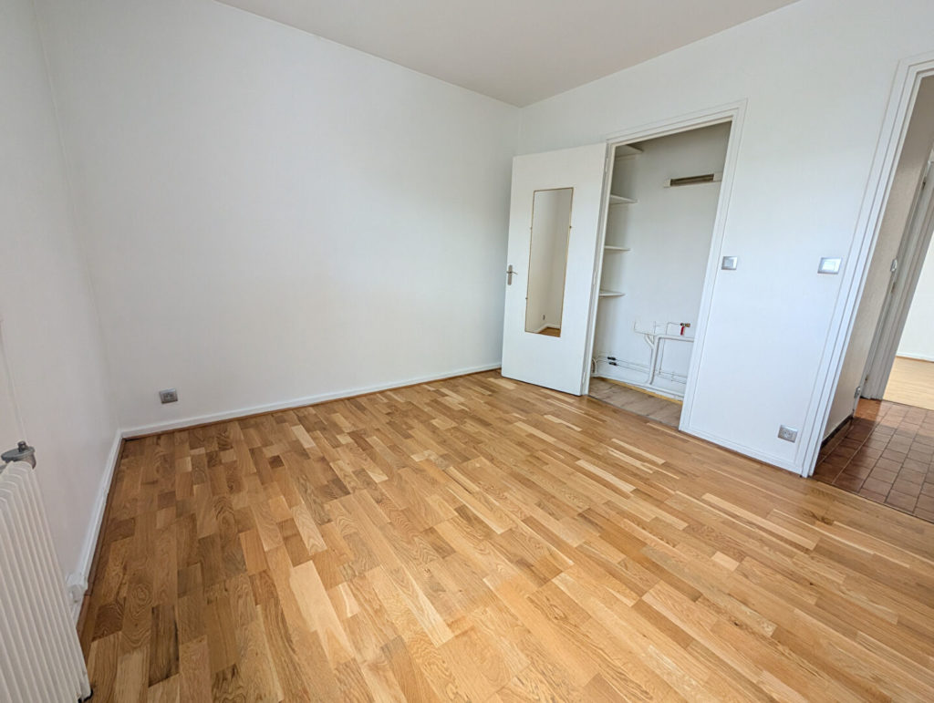 Exclusivité – T5 de 99m² avec cave et garage – Saint-Priest Centre