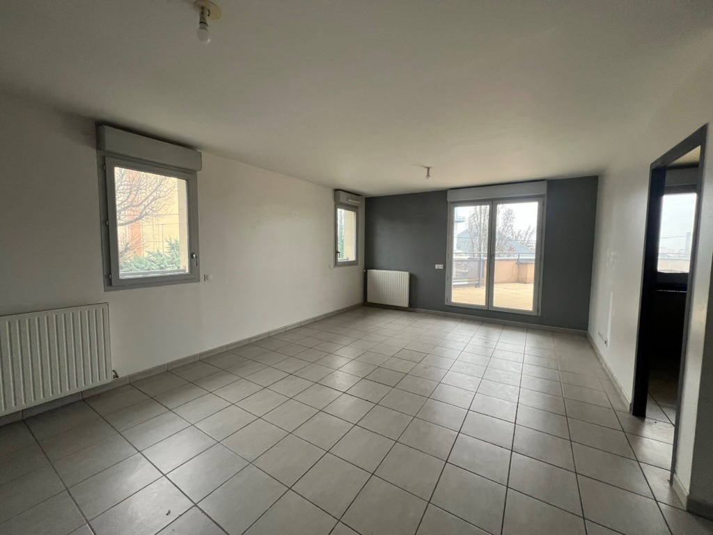 T5 en duplex avec terrasse – Rillieux-la-Pape