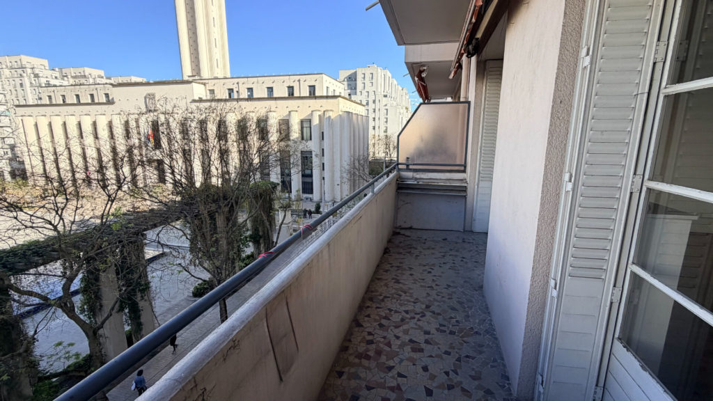 Co-Exclusivité – T4 avec balcon – Gratte Ciel