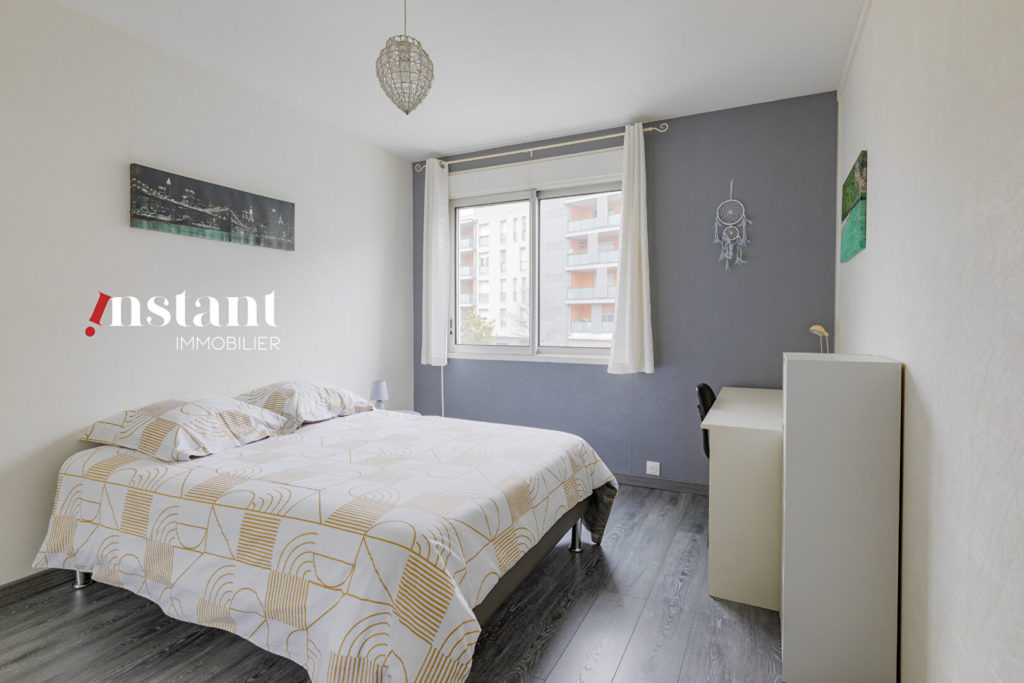 Chambre en colocation dans T3 avec balcon Arrêt Rebufer