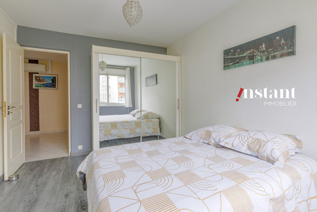 Chambre en colocation dans T3 avec balcon Arrêt Rebufer