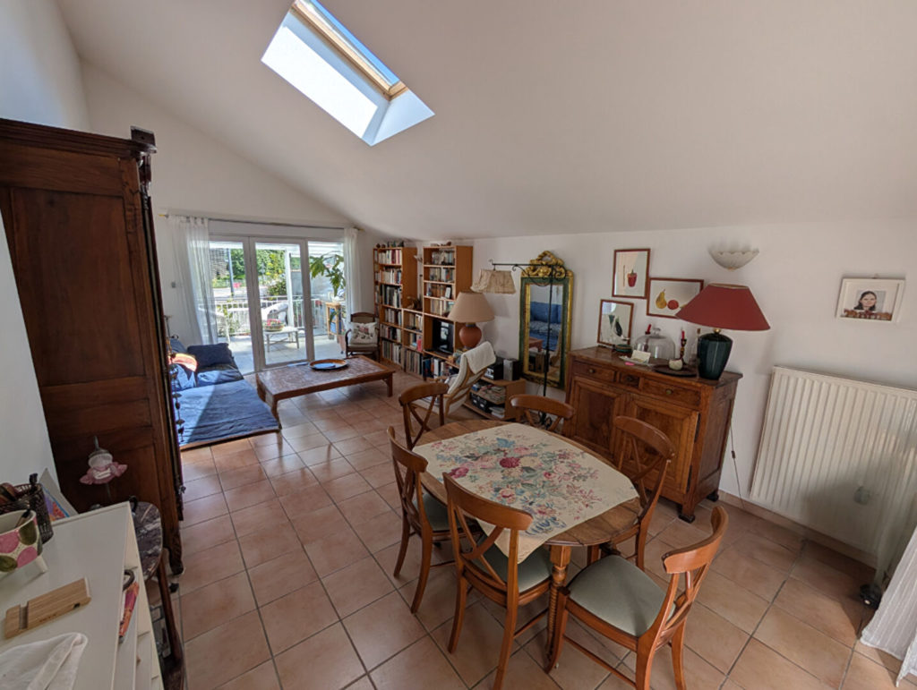 Lyon 3 Montchat Chambovet – Maison 94 m2 sur terrain arboré