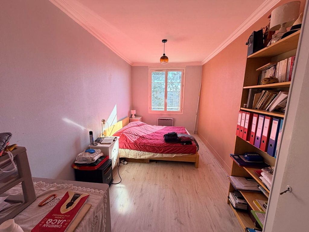 NOUVEAUTÉ – T3 avec balcon – Oullins Centre