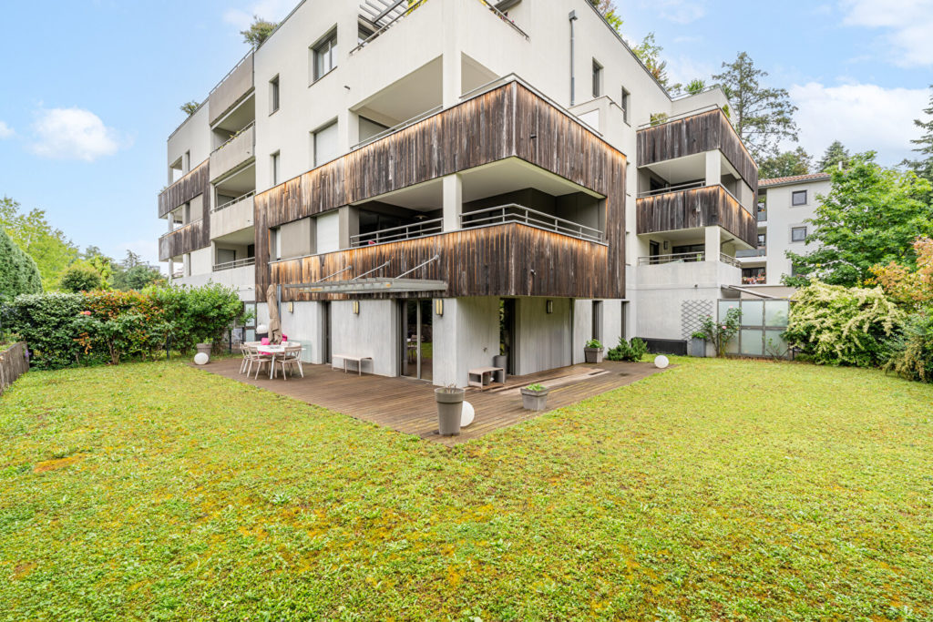 SOUS COMPROMIS| Rez-de-Jardin de 4 pièces – Ecully