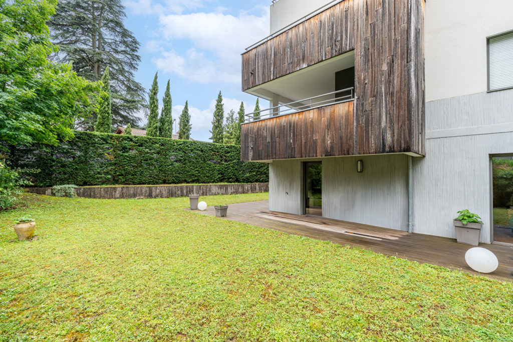 SOUS COMPROMIS| Rez-de-Jardin de 4 pièces – Ecully
